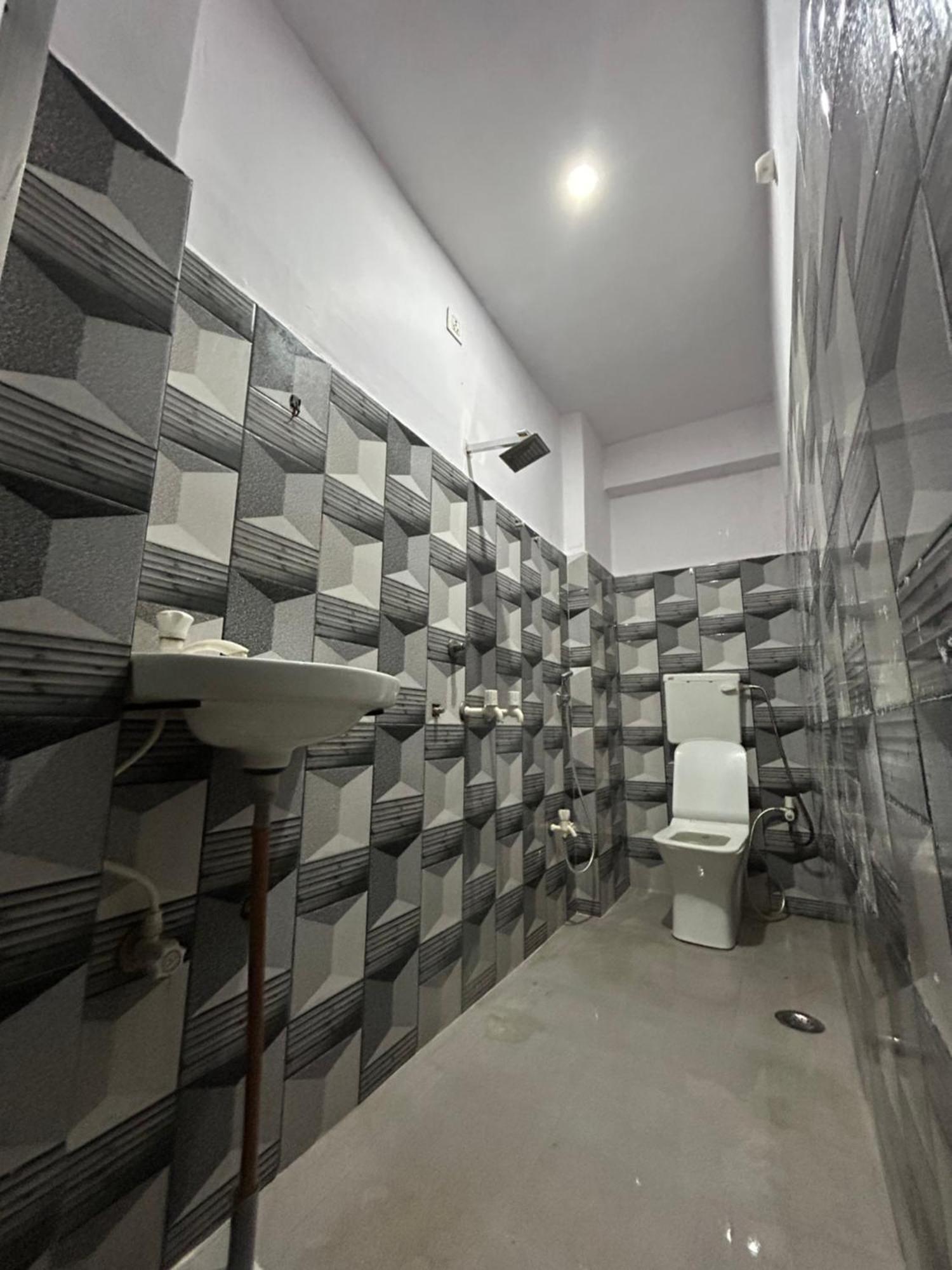 فيلا Vishwanath Residency Allāhābād Junction المظهر الخارجي الصورة